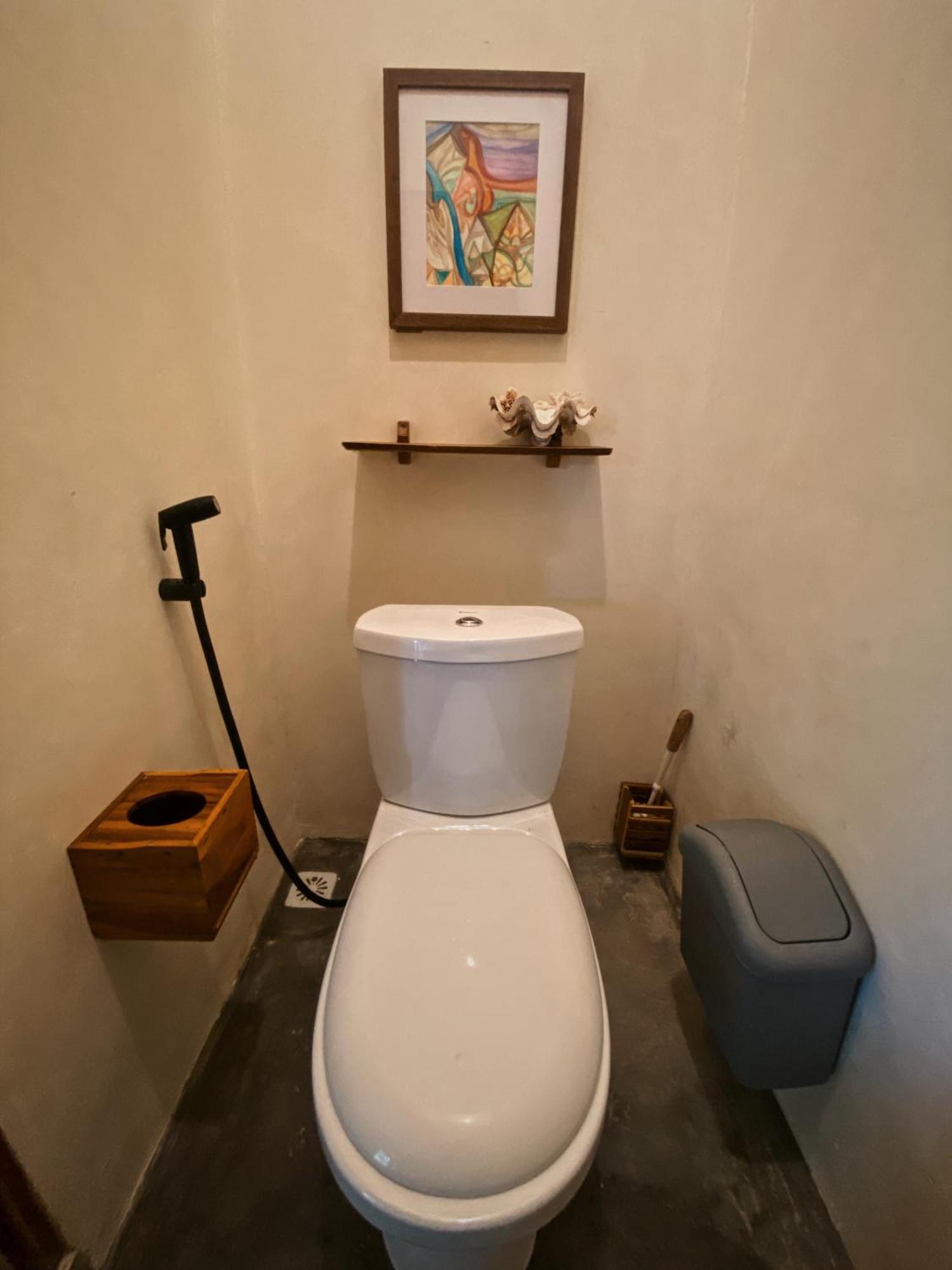 Basa-Basi Lodge Karimunjawa Εξωτερικό φωτογραφία