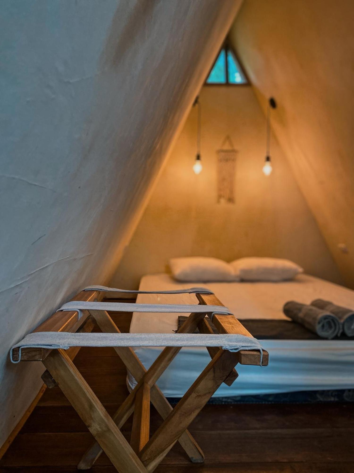 Basa-Basi Lodge Karimunjawa Εξωτερικό φωτογραφία