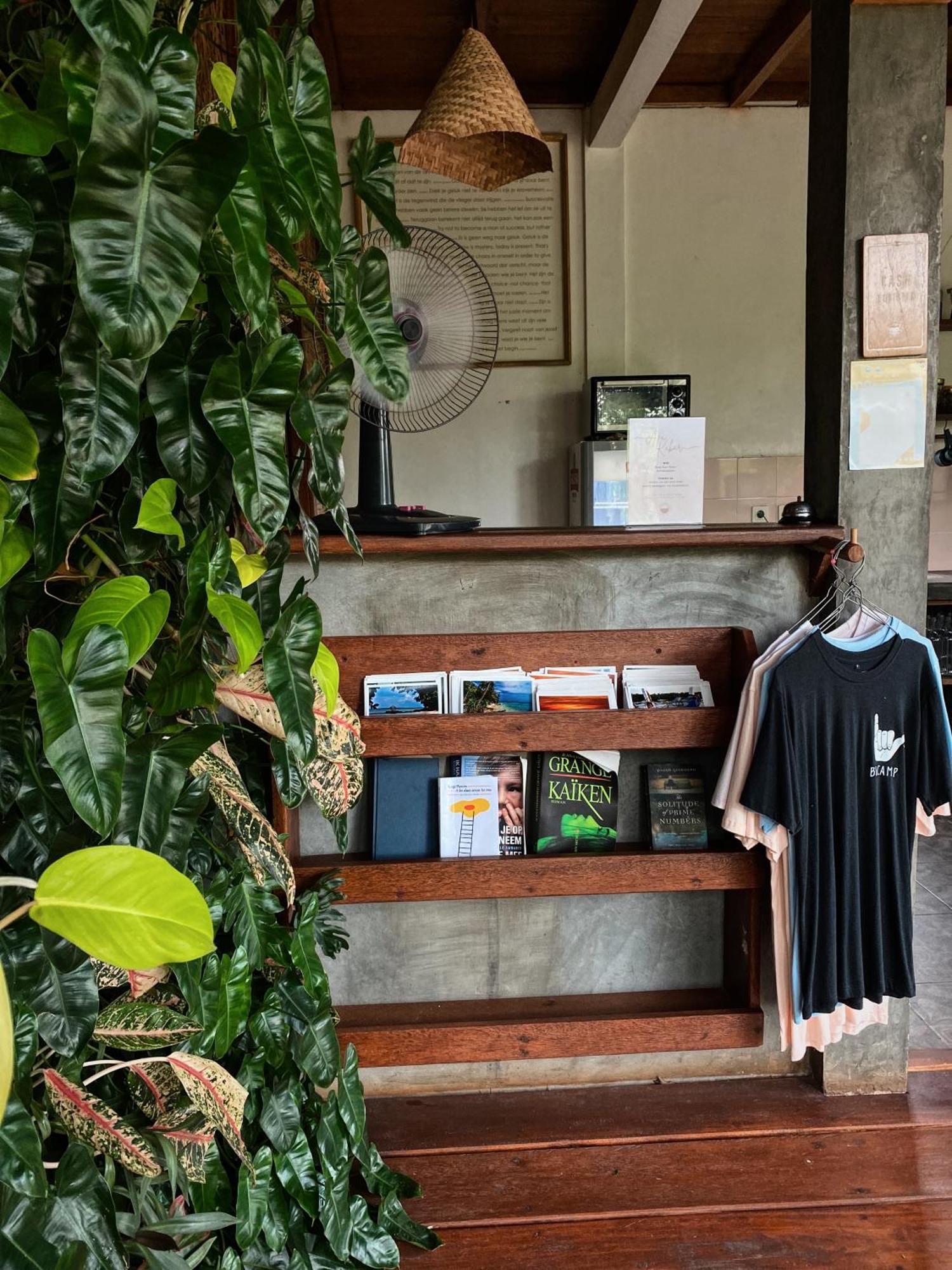 Basa-Basi Lodge Karimunjawa Εξωτερικό φωτογραφία