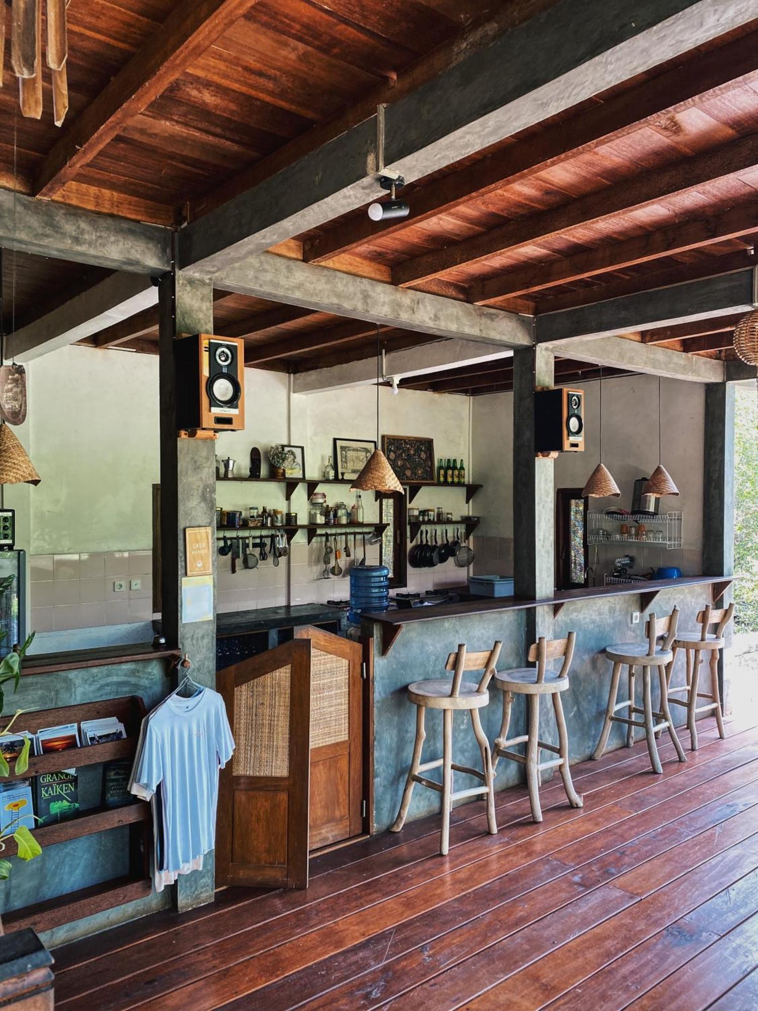 Basa-Basi Lodge Karimunjawa Εξωτερικό φωτογραφία